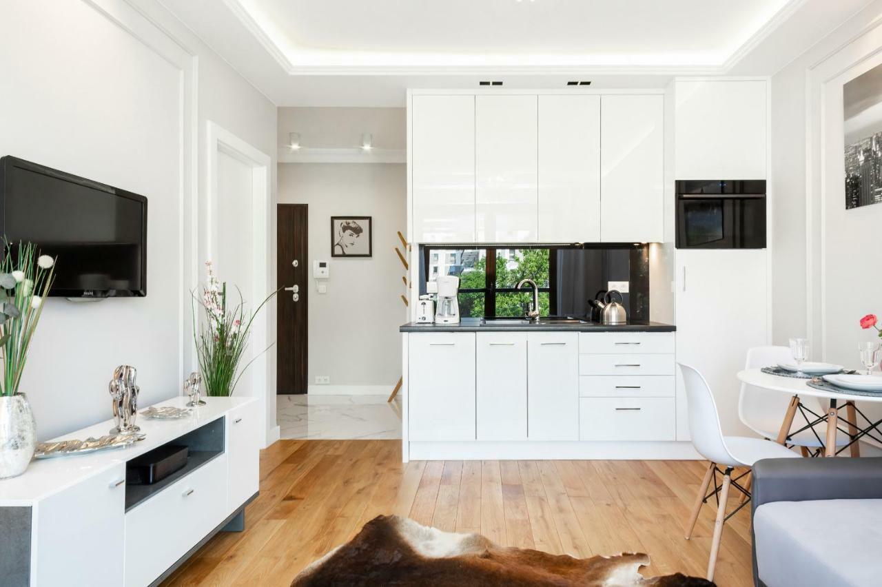Apartments Warsaw Grzybowska By Renters Экстерьер фото